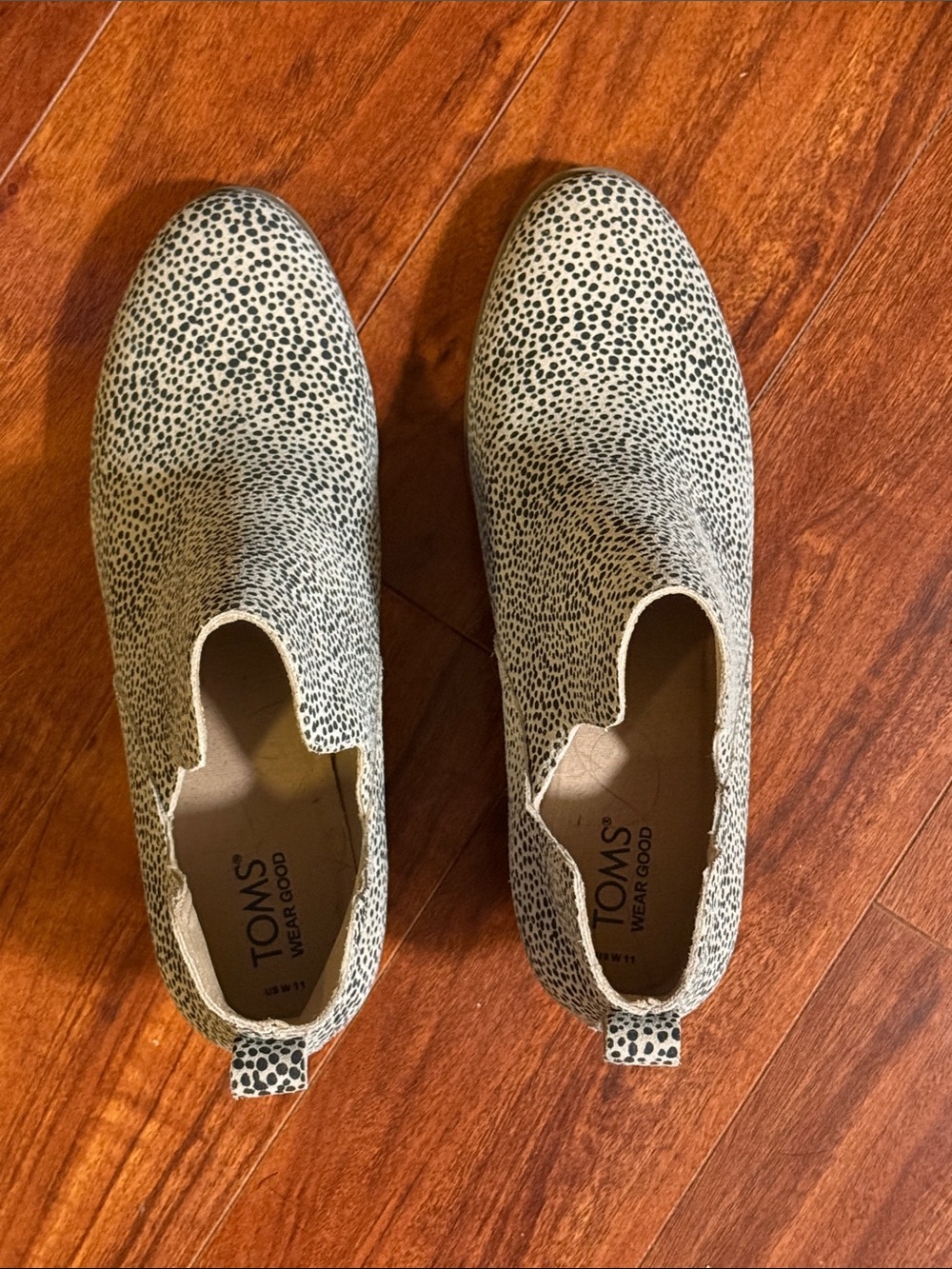Toms Women's Cream Slip-On Flats with Black Speckle Print